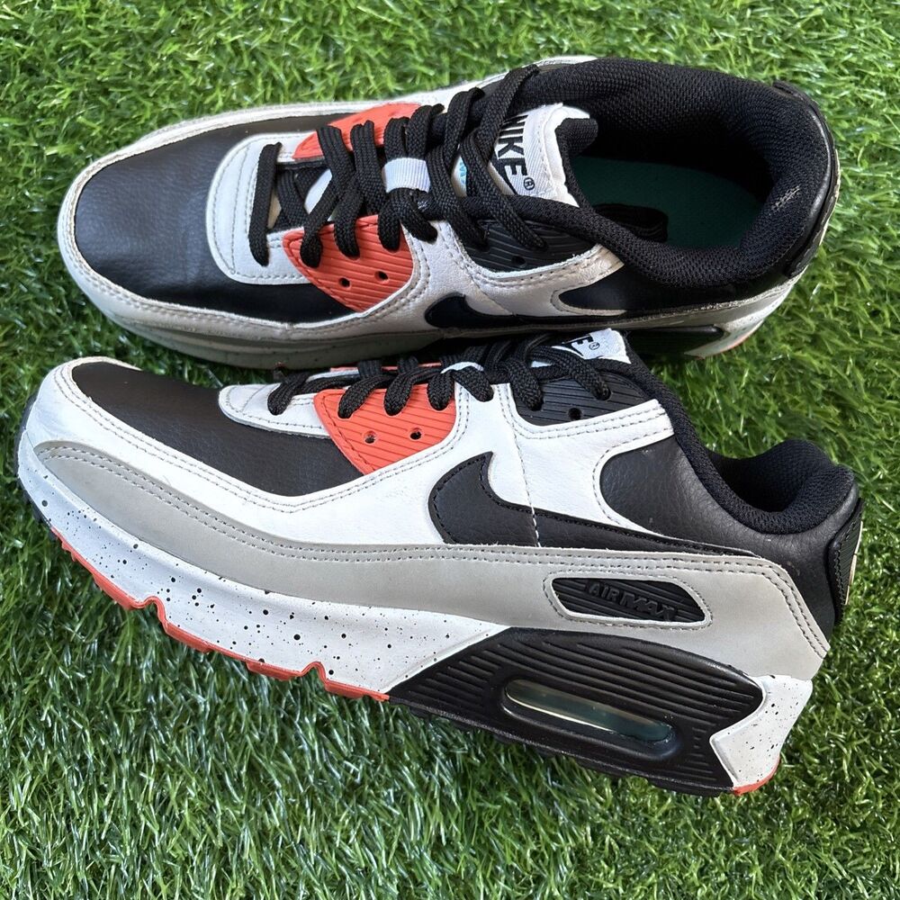Nike Air Max 90 GS Black/Turf Orange Sneakers CD6864-110 Youth Size 5.5Y
